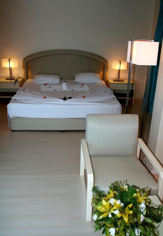Kismet Otel Kuşadası Dış mekan fotoğraf